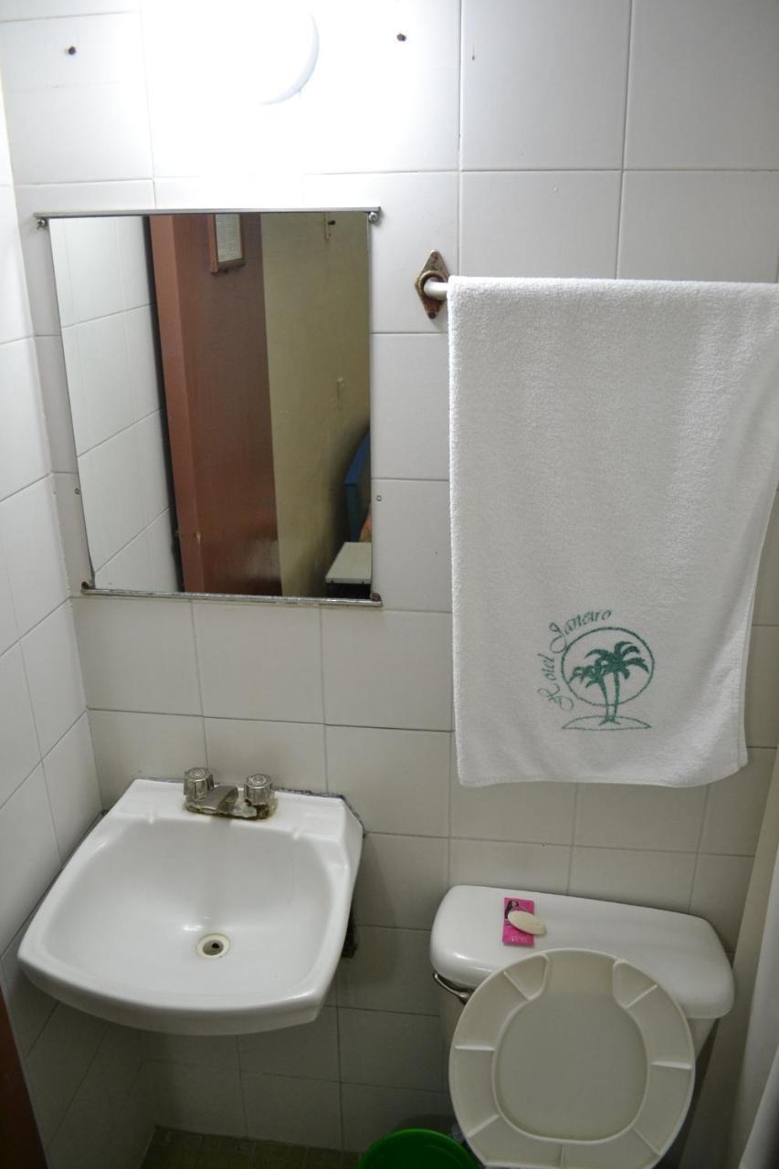 Hotel Janeiro Guadalajara Kültér fotó