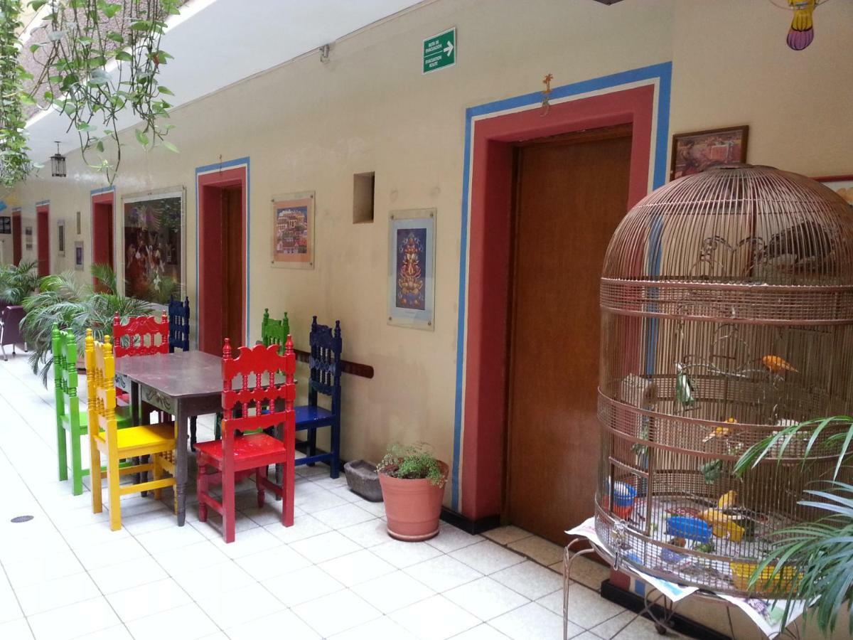 Hotel Janeiro Guadalajara Kültér fotó